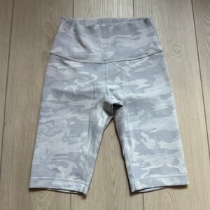 Lululemon Wunder Under high rise ribbed camo print biker shorts 4